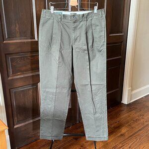 Orvis Men's 38x34 Ultimate Khakis Pleated Cuffed Hem Chinos Olive 8K57 LNC